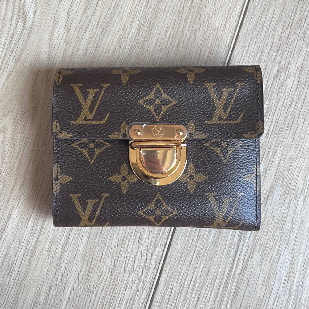 Louis Vuitton Koala wallet
